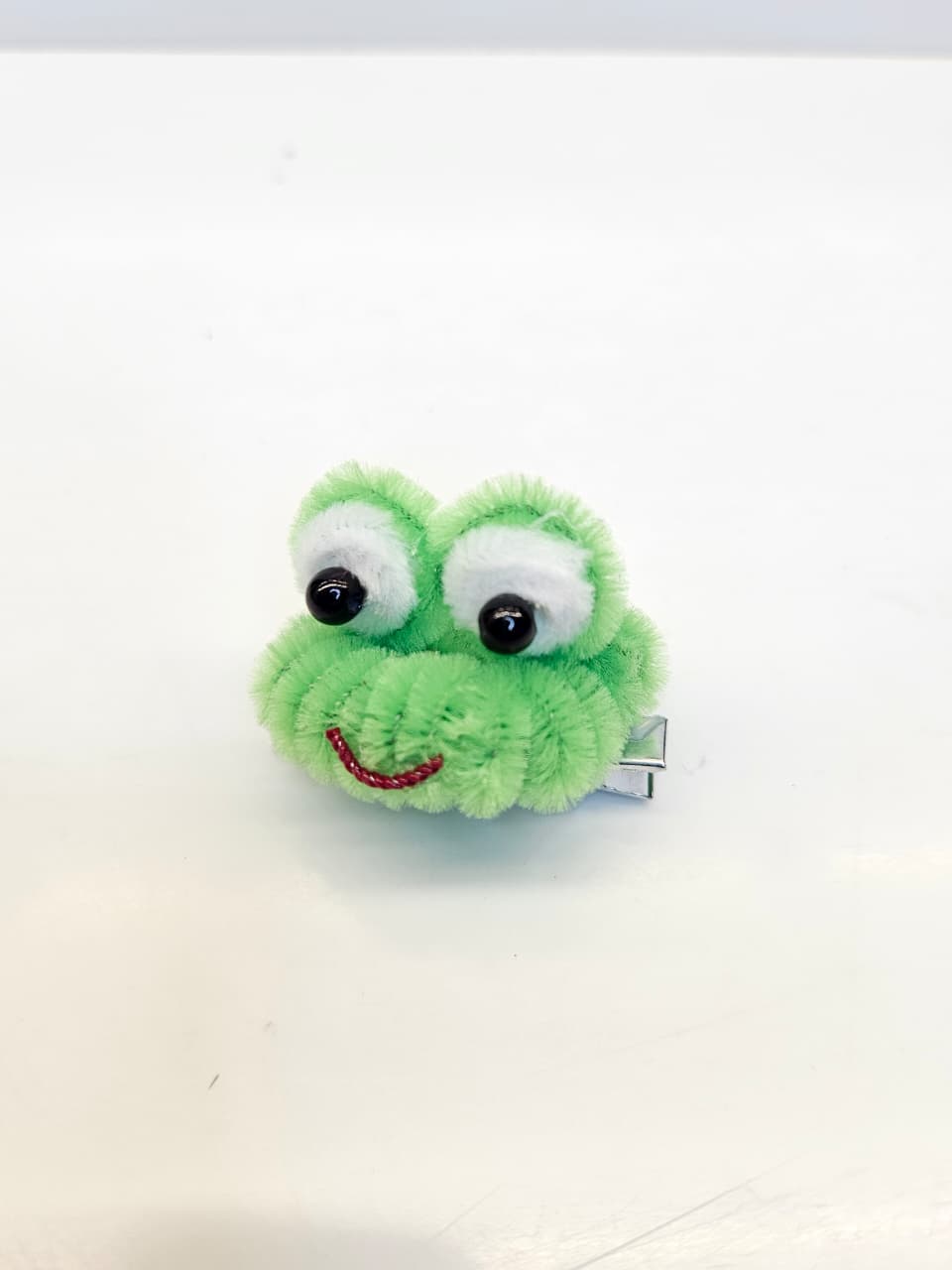 Frog Face Clip